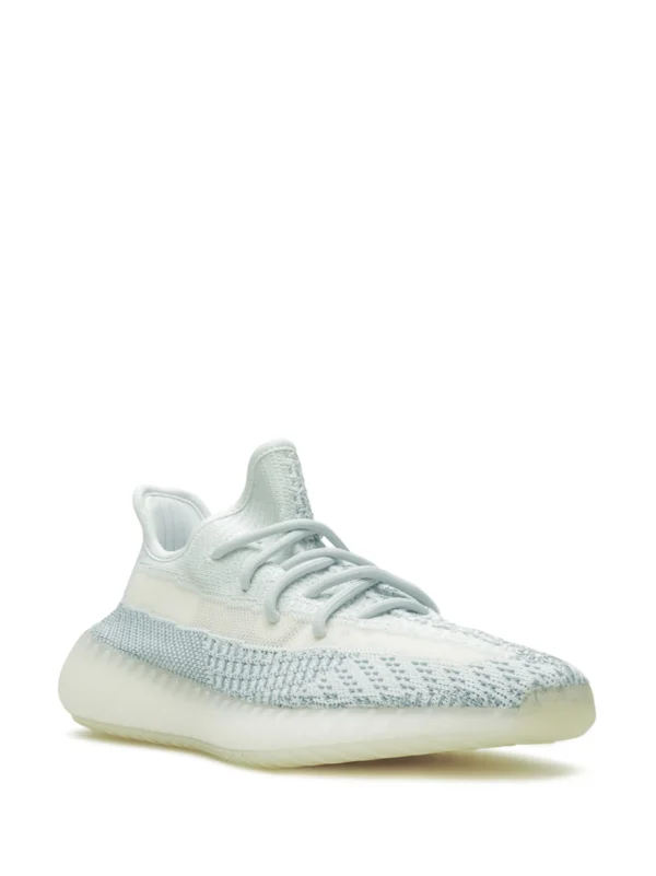 YEEZY Boost 350 V2 Cloud White - Image 4