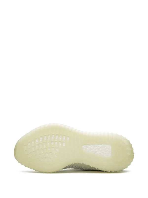 YEEZY Boost 350 V2 Cloud White - Image 2
