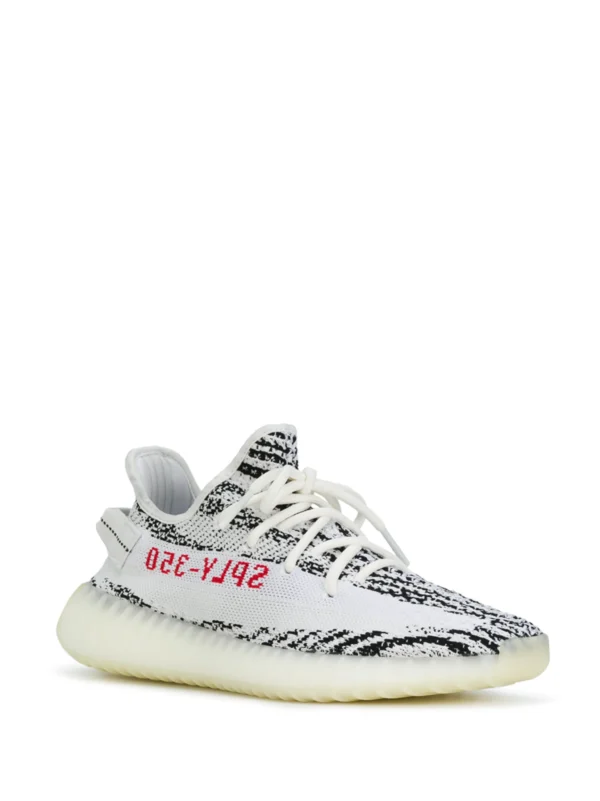 Yezzy 350 V2 Zebra - Image 2